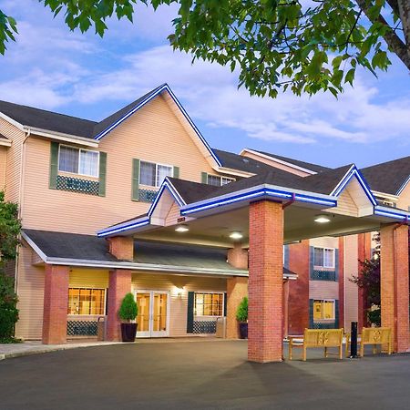 Comfort Inn & Suites Tualatin - Lake Oswego South Exterior foto