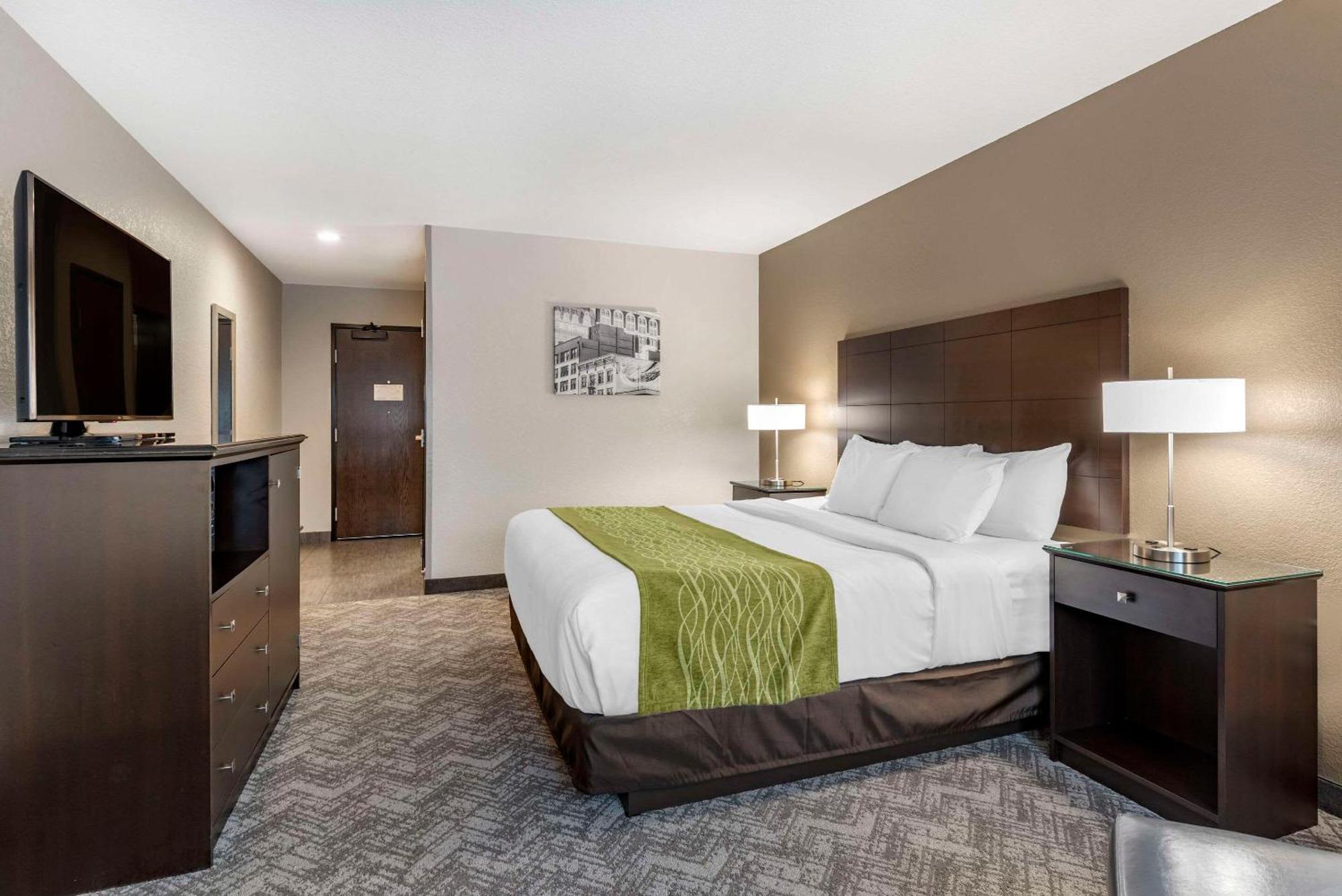 Comfort Inn & Suites Tualatin - Lake Oswego South Exterior foto